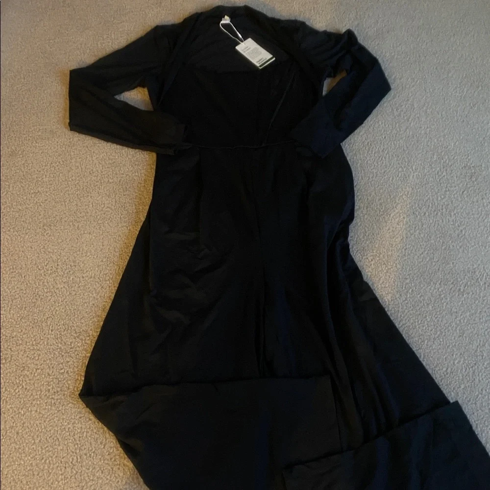 XLARGE.  HALARA LONG SLEEVE WIDE LEG EASY PEEZY JUMPSUIT - Picture 6 of 11